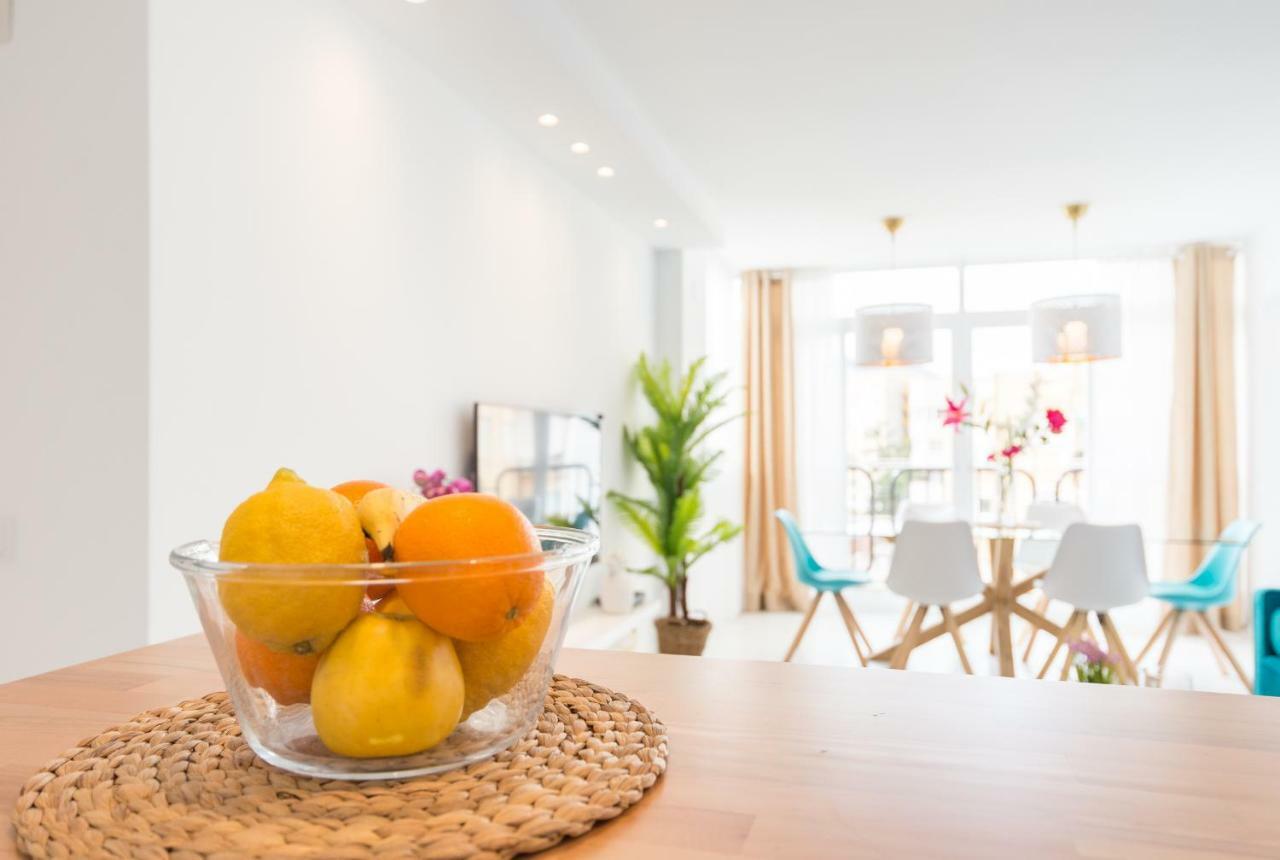 Stunning Spacious City Apartment With Free Parking مالقة المظهر الخارجي الصورة