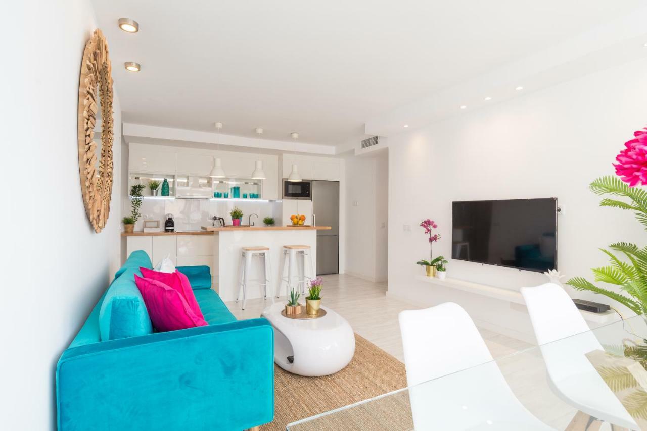 Stunning Spacious City Apartment With Free Parking مالقة المظهر الخارجي الصورة